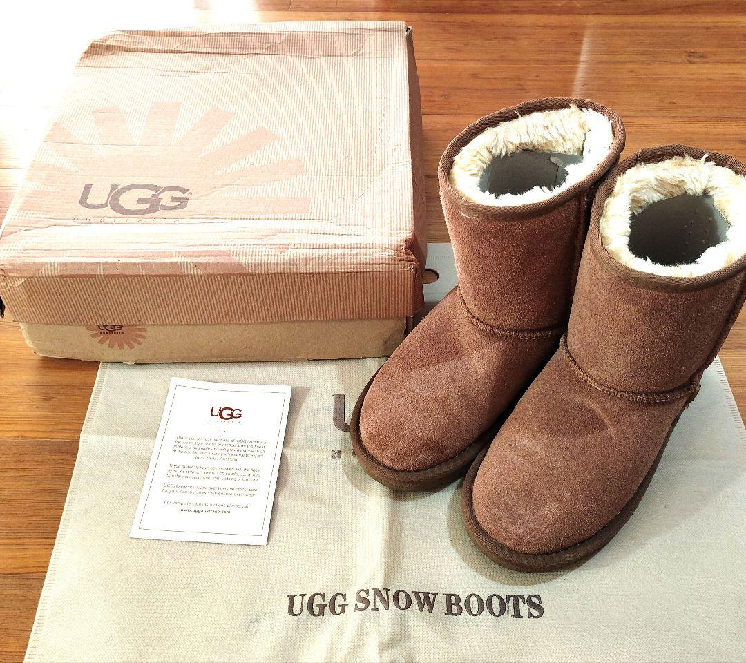 美品UGG ムートンブーツクラッシックショート23㎝ UGG（アグ） ムートン ブーツ クラシック ショート 2 WOMENS CLASSIC