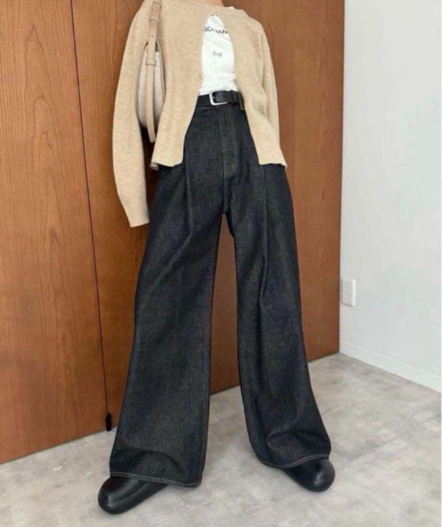 Suzu Hirose CLANE TUCK WIDE DENIM PANTS - メルカリ