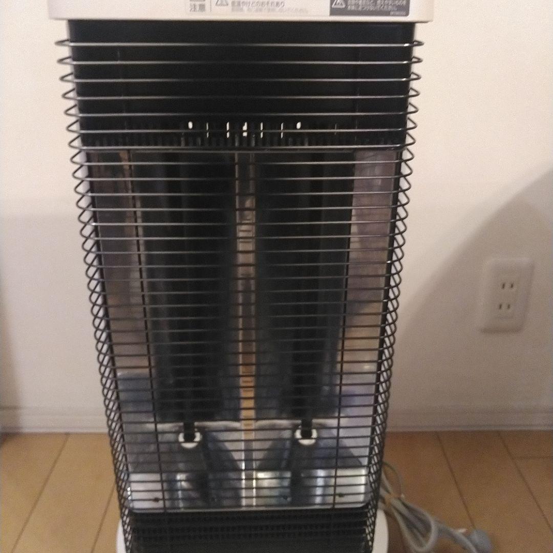 ダイキン　遠赤外線暖房機　セラムヒート 2021年CER11YS-W 白 ダイキン CER11YS-W 遠赤外線暖房機 セラムヒート ウエダ金物【公式