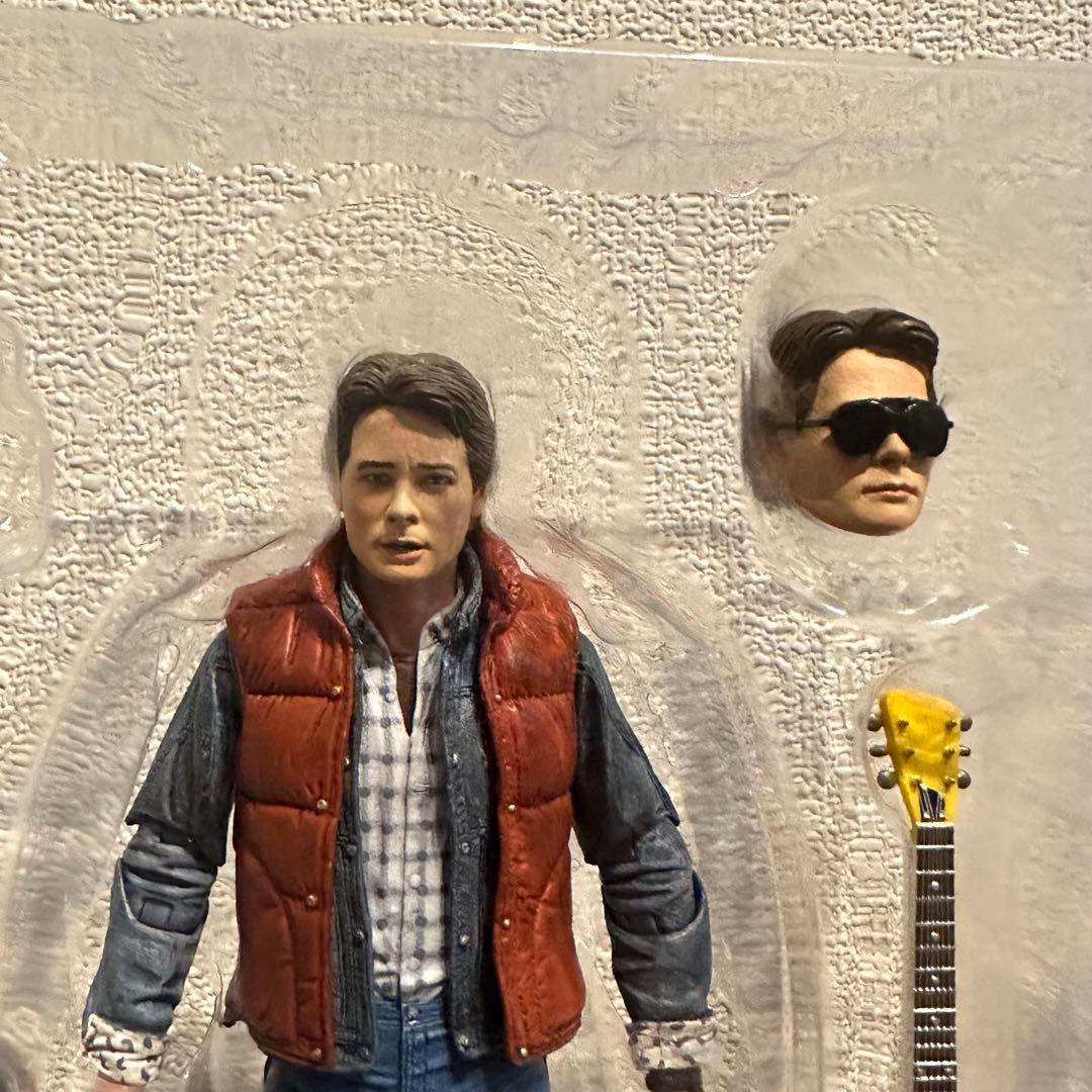 開封済】NECA バック・トゥ・ザ・フューチャー マーティ&ドク セット