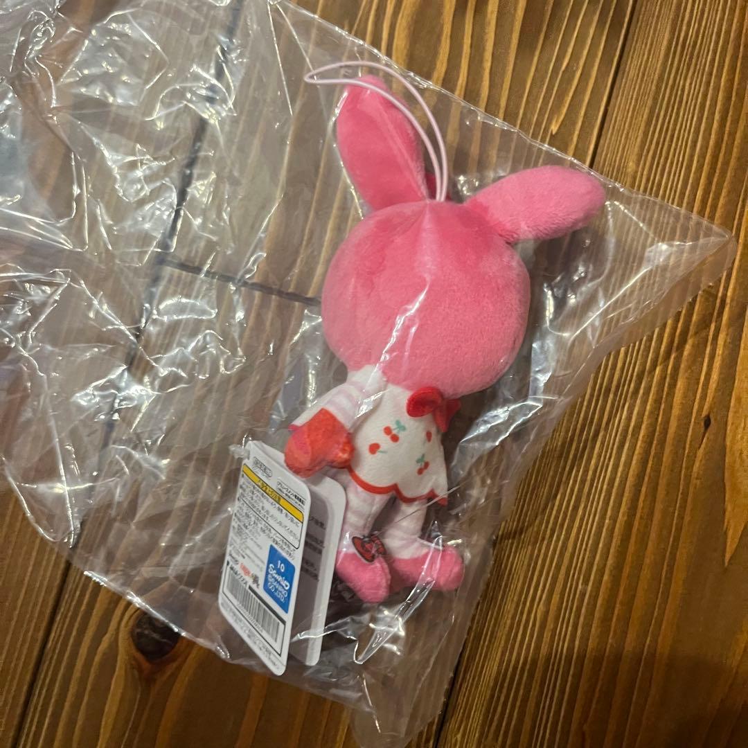 新品・未開封】 ベリエちゃん コラボ商品 ハローキティ メゾピアノ