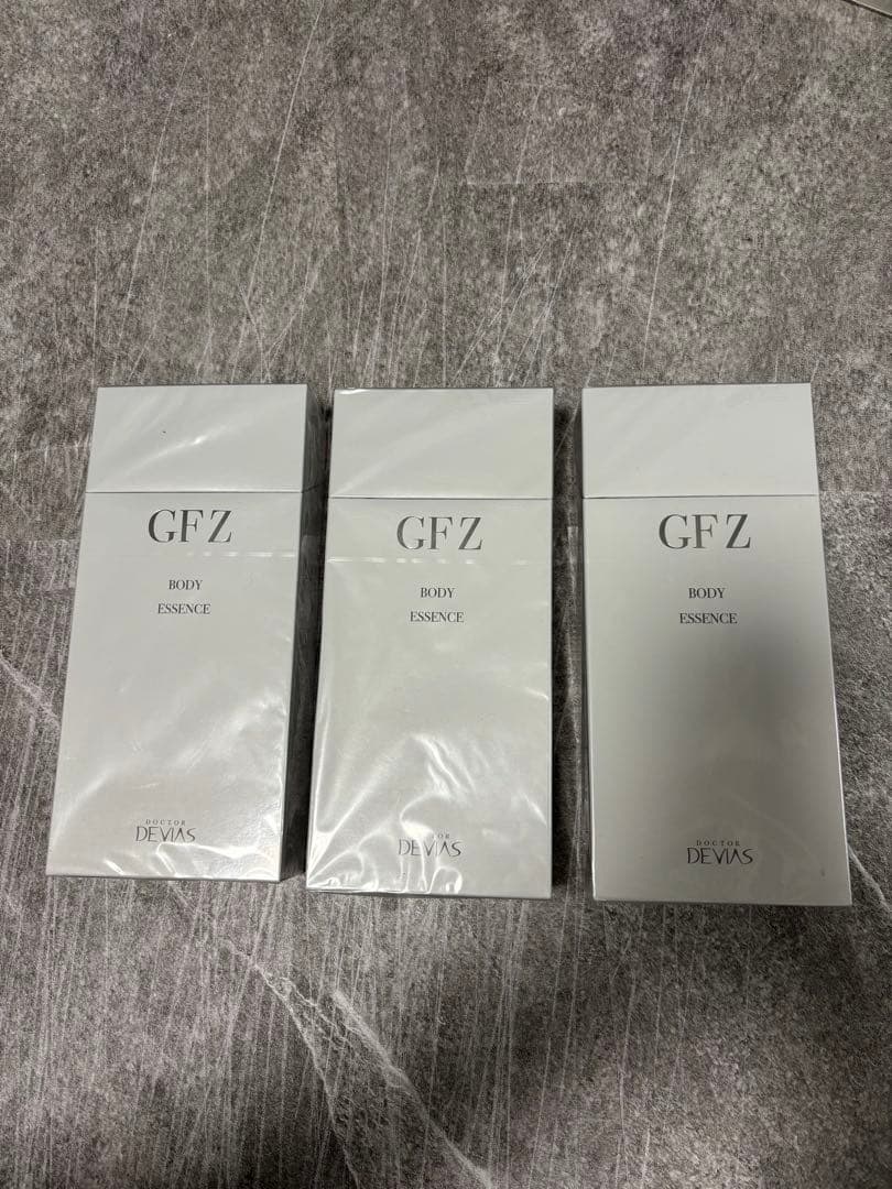 ドクターデヴィアス　ボディーエッセンス 3本セット