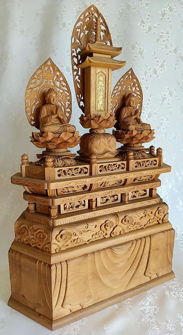 三宝尊 [大#81] 題目宝塔 釈迦如来坐像 多宝如来坐像 ◇白檀 木彫