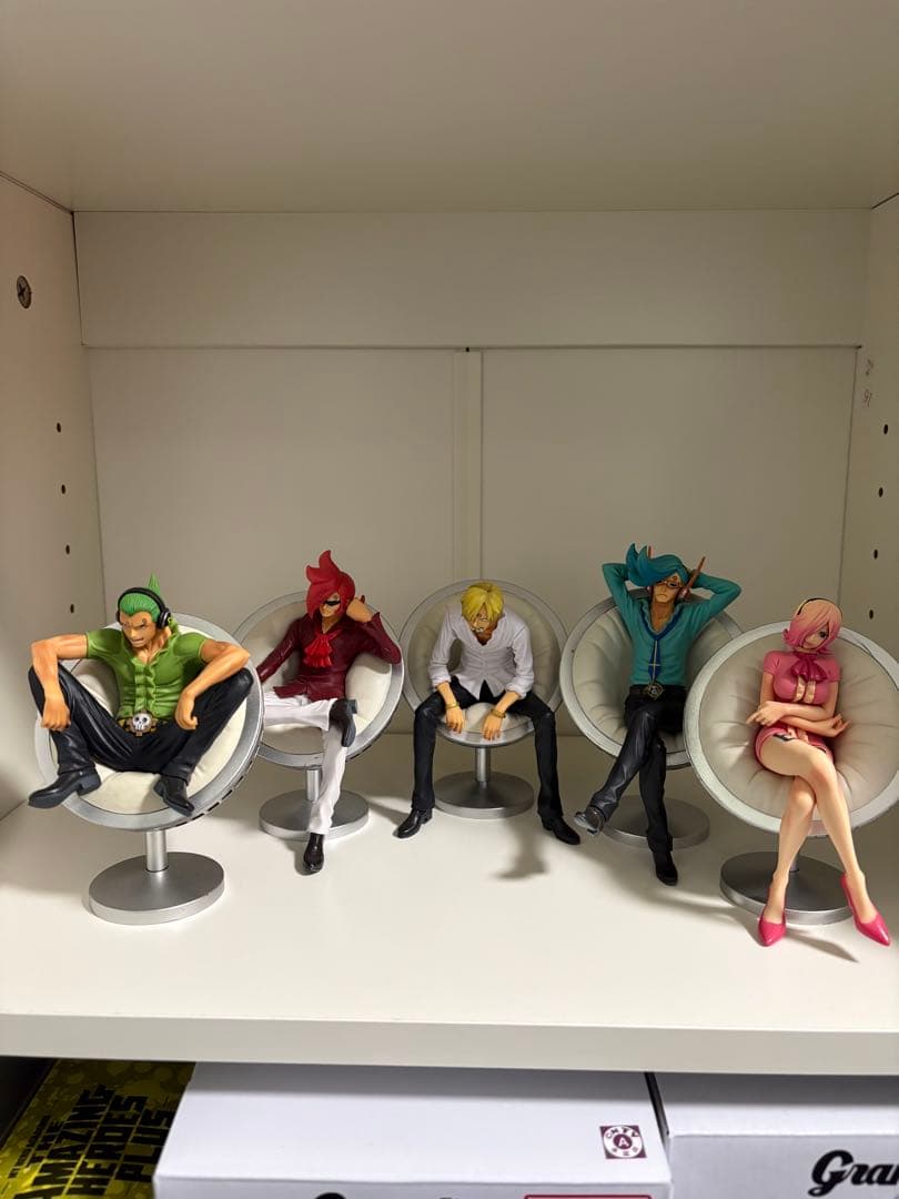 土日限定価格！ワンピース　ヴィンスモーク家　プライズセット