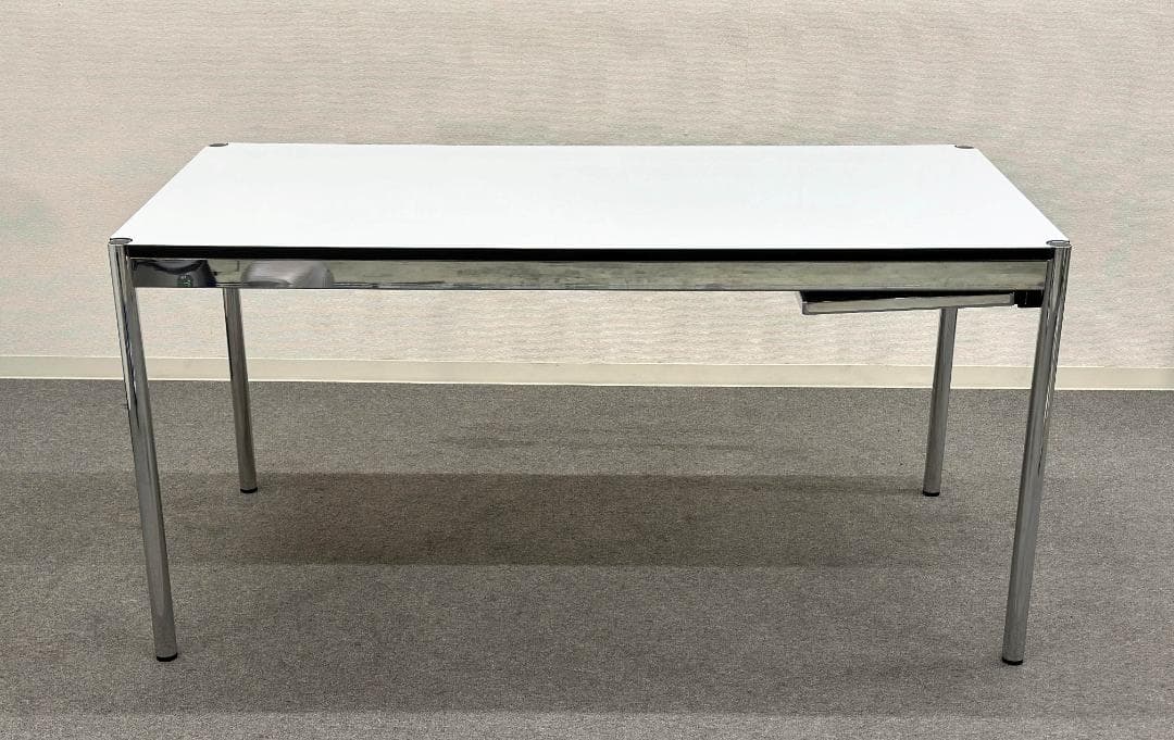 USMハラー■ミーティングテーブル　白　W1500　ペントレイ付　会議　オフィス 中古】USM Haller ハラーテーブル ホワイト W1500 2023120101 【中古