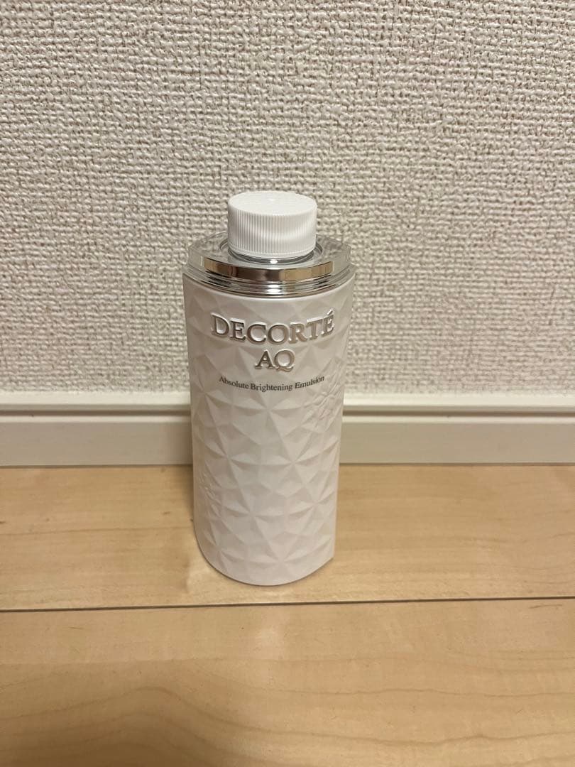 DECORTE AQ アブソリュート　エマルジョン　ブライト　詰め替え