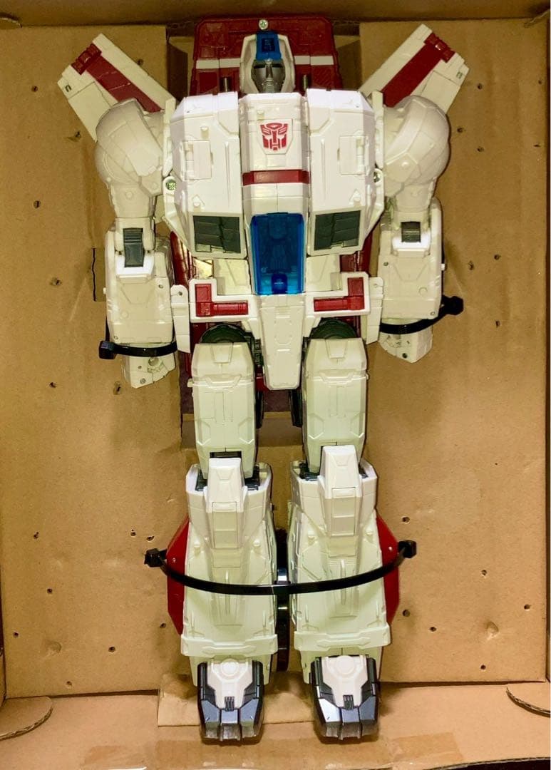 transformers WFC-S28 (SG-26) ジェットファイヤー - メルカリ