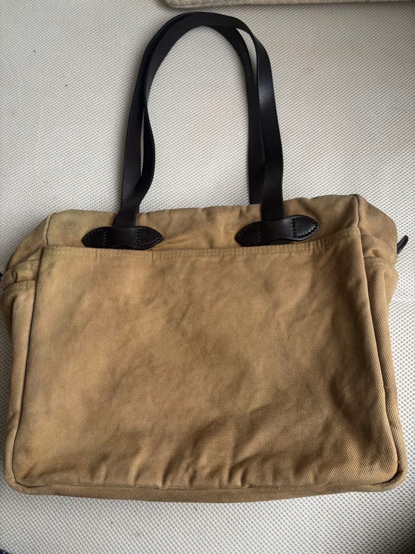ピ*牧様 ベージュキャンバストートバッグfilson フィルソンラギッドツイル
