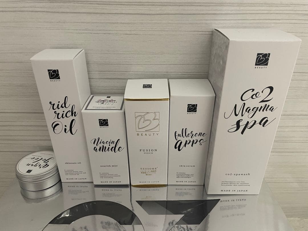 ⭐️新品未使用 ビーラブドバイ⭐️2種類 美容液 スキンセラム リッドリッチオイル