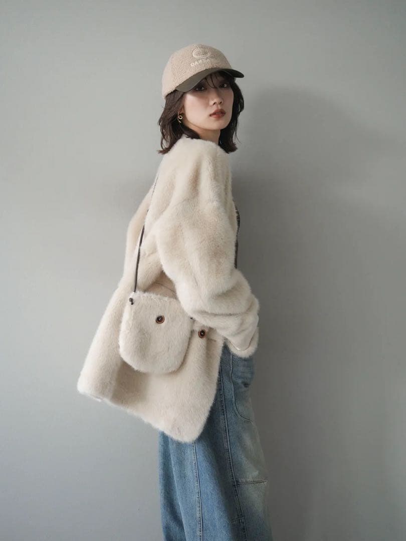 lumier/リュミエ バッグ付エコファーノーカラーコート/BEIGE - メルカリ