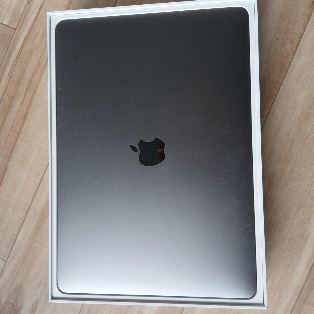 Apple MacBook Pro 13インチ　2017年