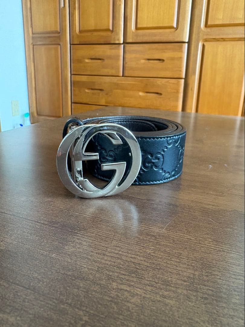 GUCCIベルト　シグネチャー インターロッキングG グッチシマ ベルト レザー