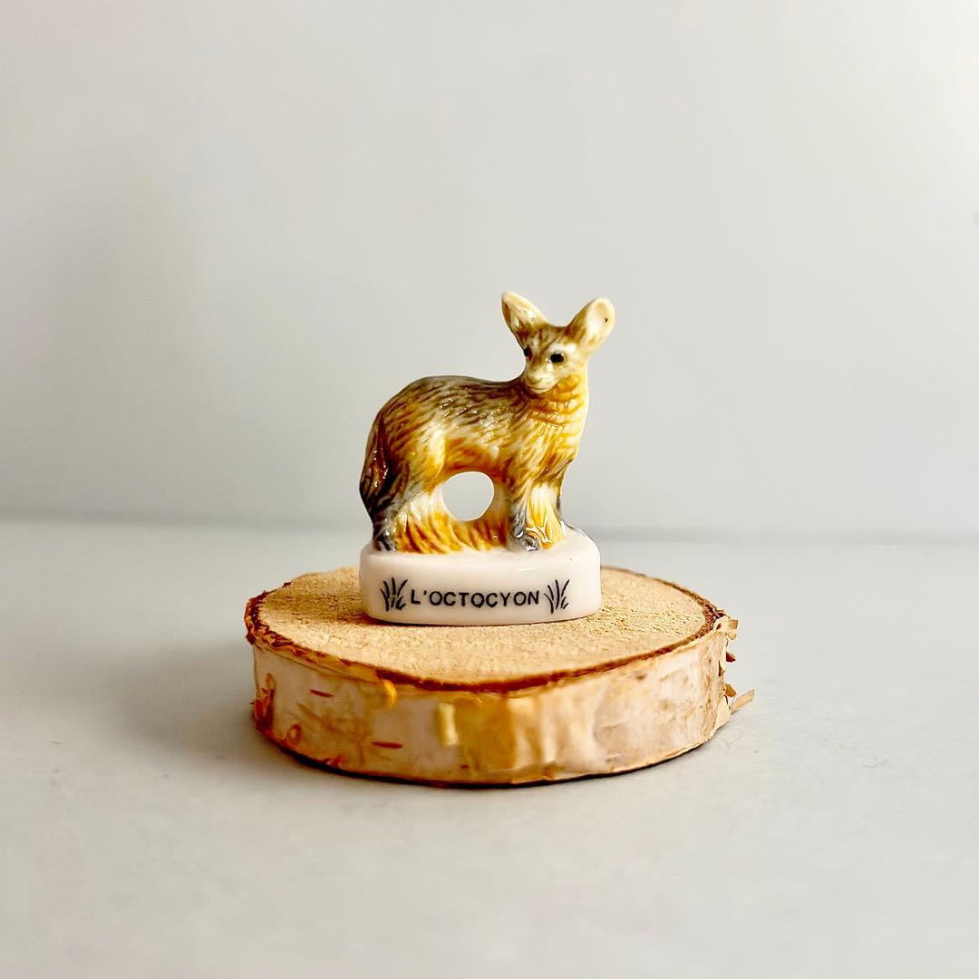 オオミミギツネのフェーブ フェーヴ 陶器 置物 ミニチュア フランス製