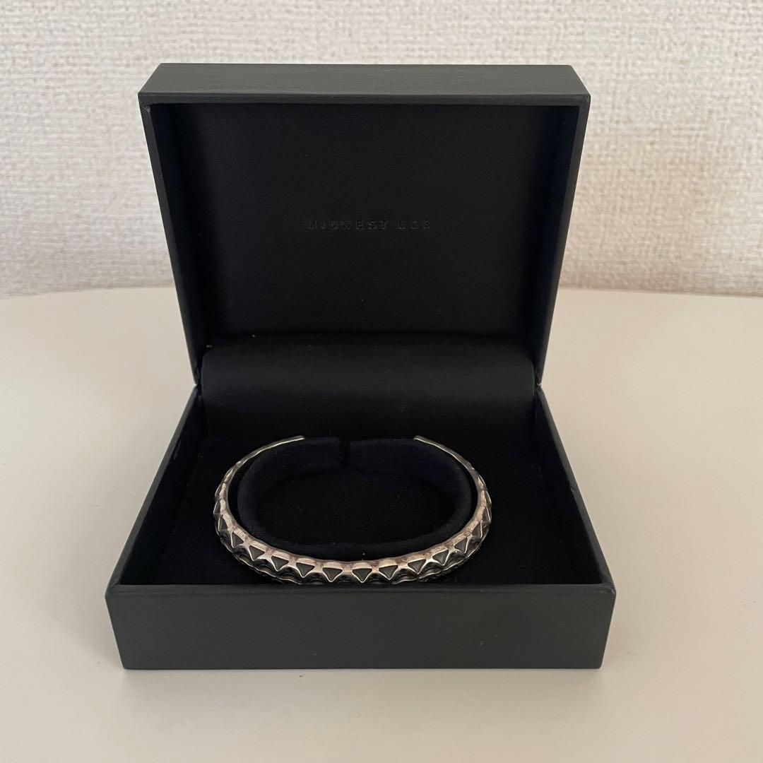 【最終値下げ】サンシャインリーブス ナバホ スタンプワーク バングル