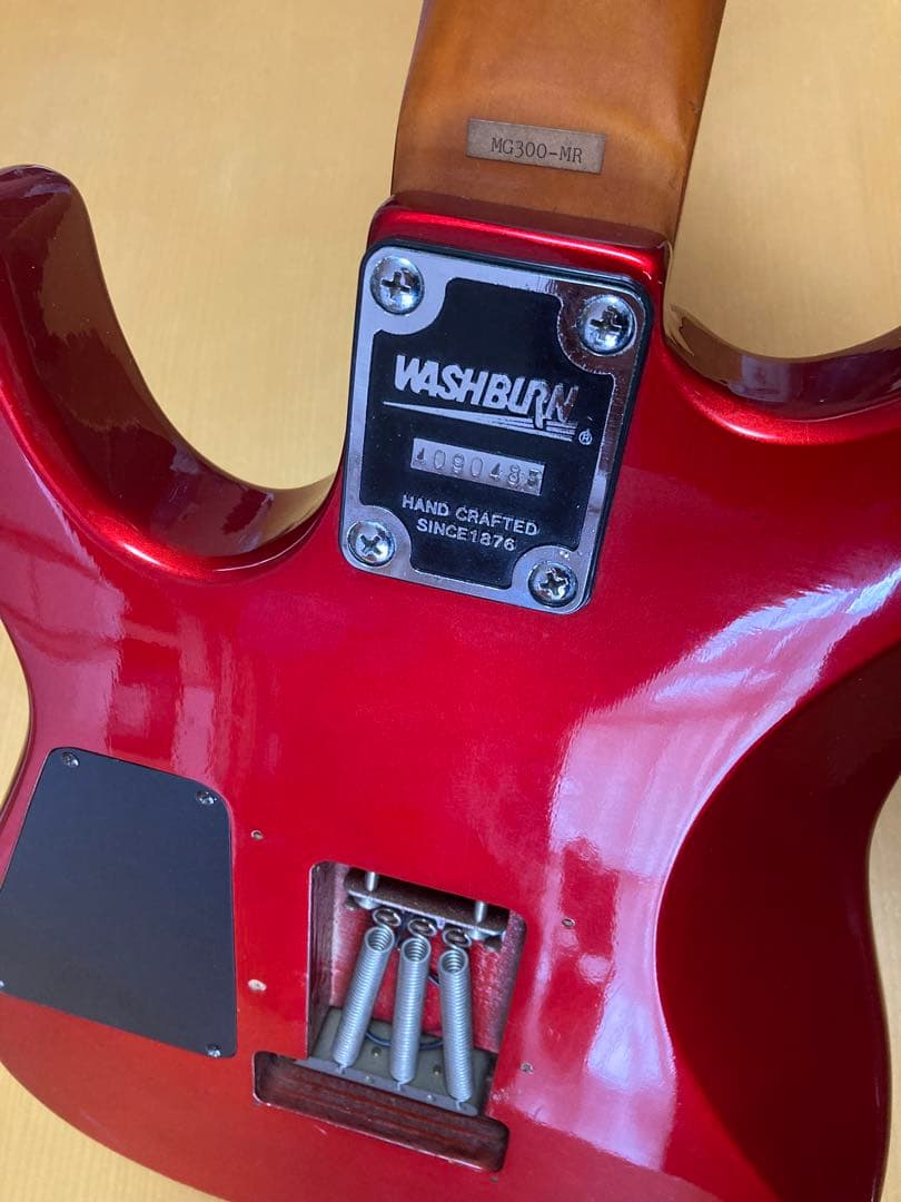 Washburn Mercury エレキギター レッド - メルカリ