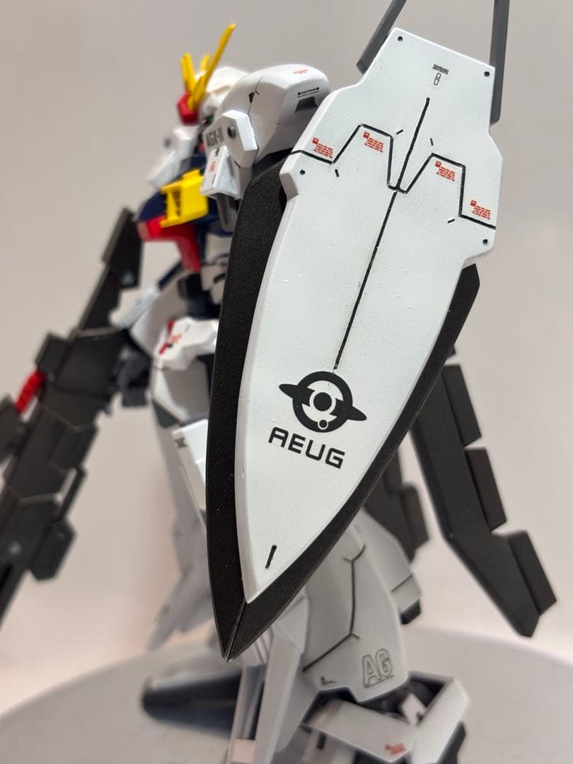 HG オーヴェロン 塗装完成品 - メルカリ