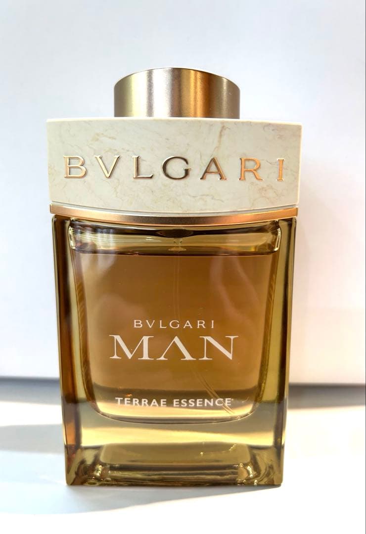 BVLGARI マン　テラエ　エッセンス　オードパルファン　100ml Amazon.com : Bvlgari Man Terrae Essence by Bvlgari for Men - 3.4