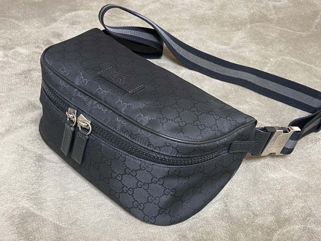 GUCCI グッチ GGナイロン ボディバッグ ショルダー ウェストポーチ