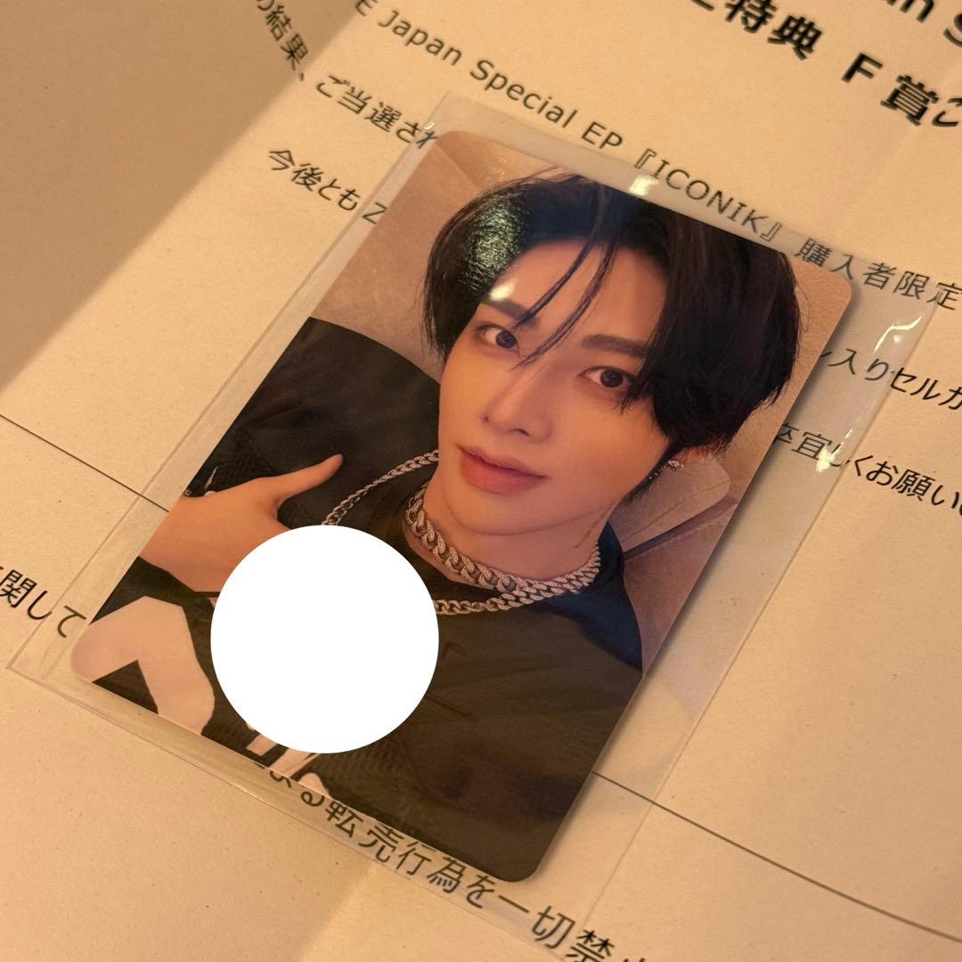 ZEROBASEONE ICONIK F賞 直筆サイン入りトレカ リッキー - メルカリ