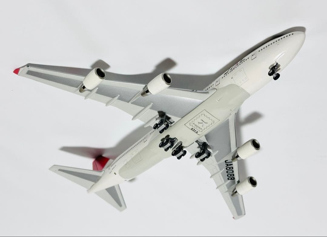 hogan 1/300 B747-400 JALアーク塗装 ダイキャストモデル - メルカリ