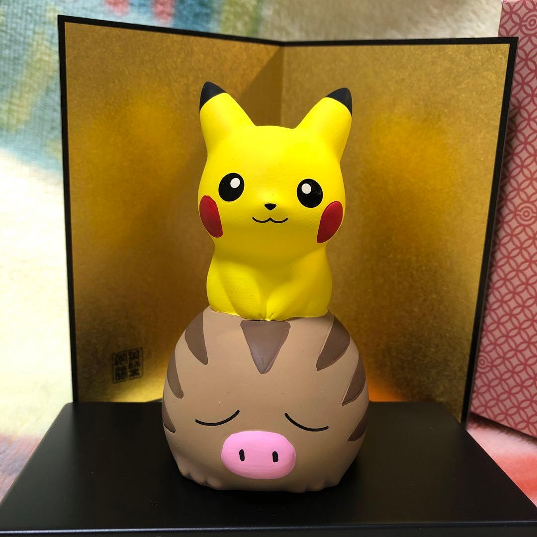ポケモンセンター 陶飾り ピカチュウ ウリムー - メルカリ