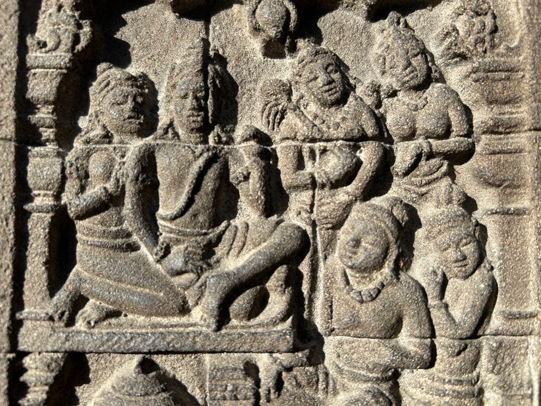 バリ島で購入した石板彫刻 - メルカリ