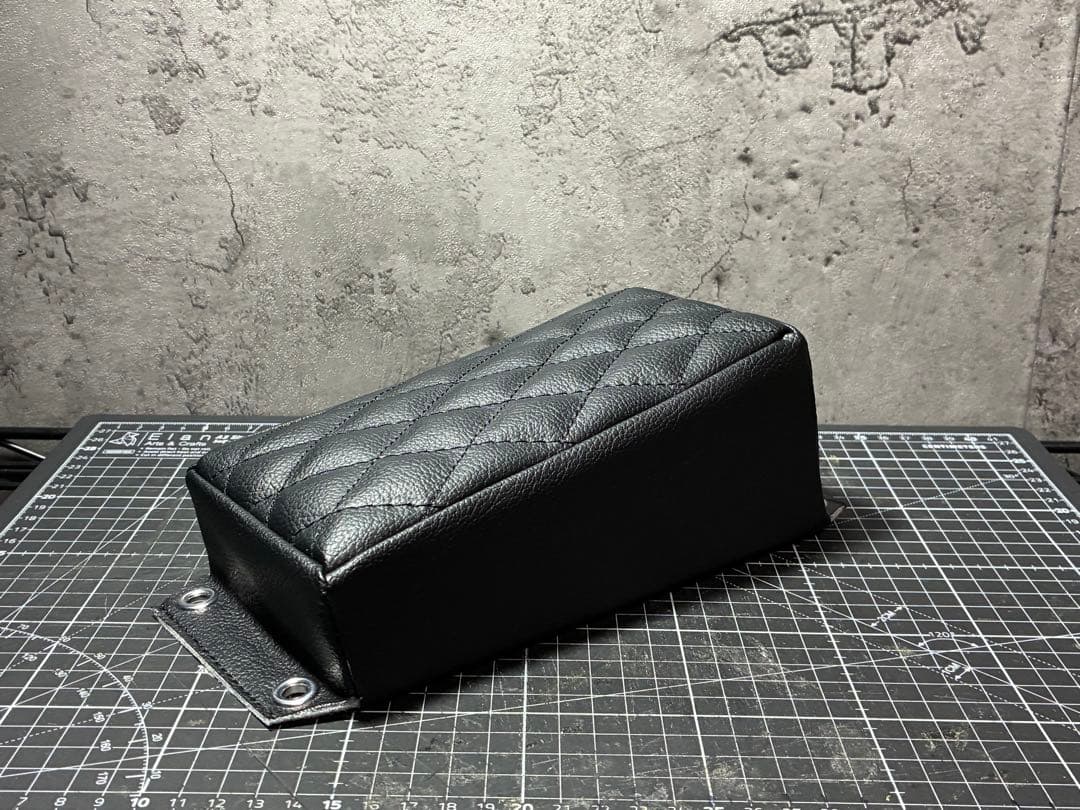 79 ピリオンパッド ピリオンシート ベイツ　ハーレー BATES 本革 レザー ピリオンパッド シート ピリオンシート プレーン