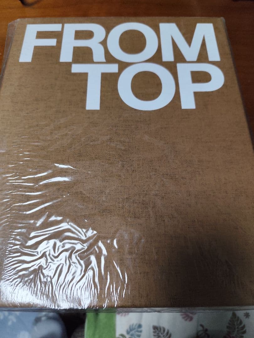 お値下げしました！！新品!!未使用!絶版品！！BIGBANG FROM TOP BIGBANG TOP 写真集 「 FROM TOP 」 - メルカリ