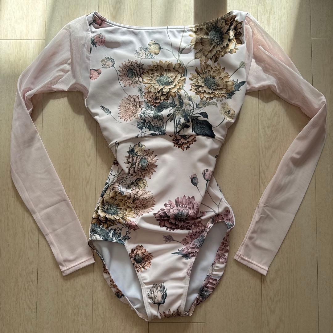 ま*ん様 stina レオタード　Sサイズ