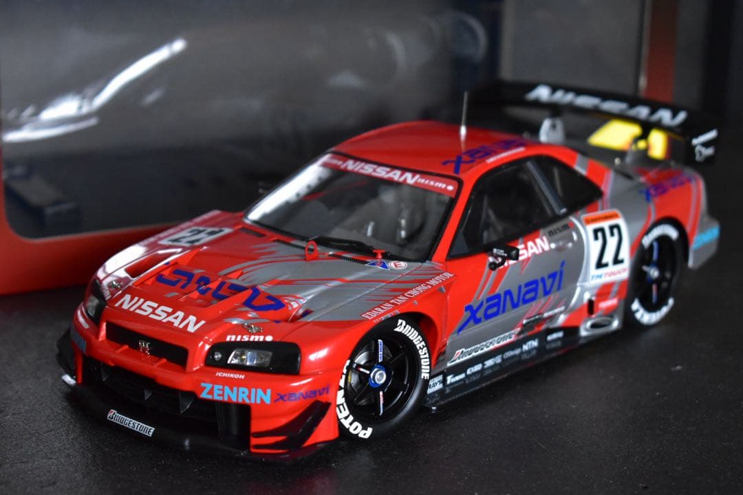1/18 オートアート JGTC ザナヴィ ニスモ R34 GT-R ミニカー