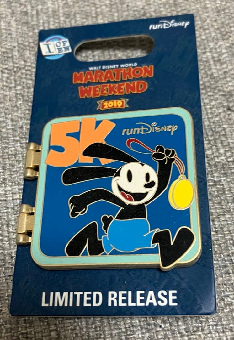 限定 ディズニー ピンバッジ オズワルド RunDisney