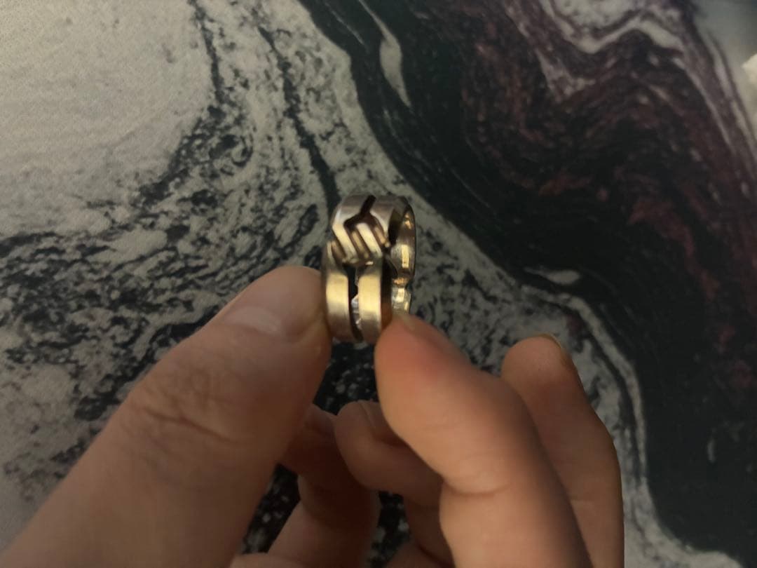 gucci ノットリング18号