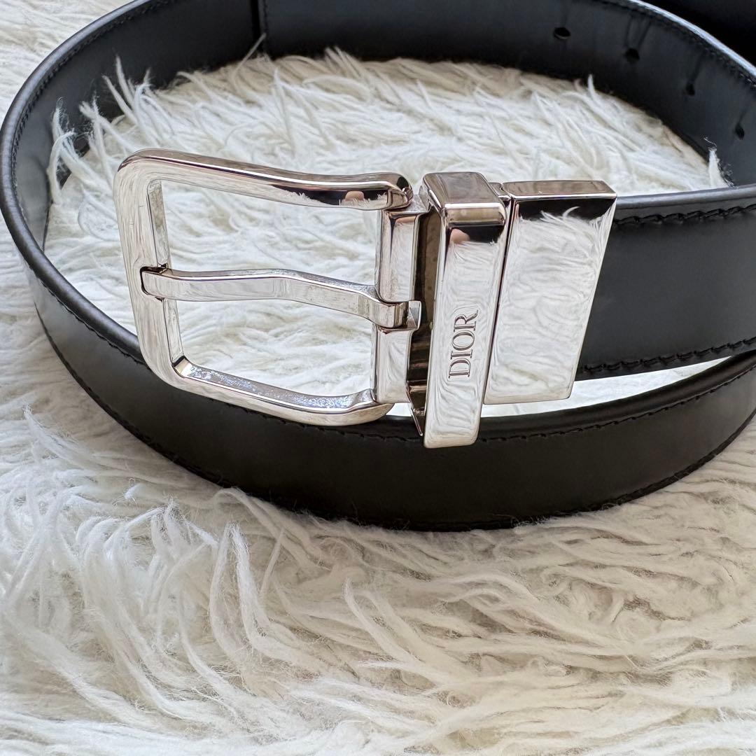 美品　DIOR リバーシブル　ネイビー　ブラック　レザー 回転式ベルト　イタリア