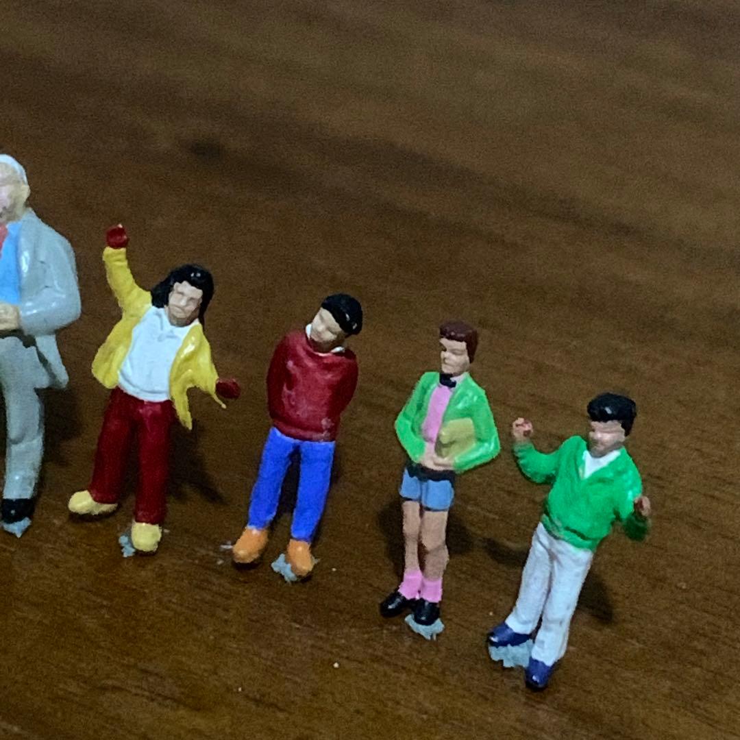 Preiser／プライザー □1/87 ミニチュア フィギュア □小学校高学年