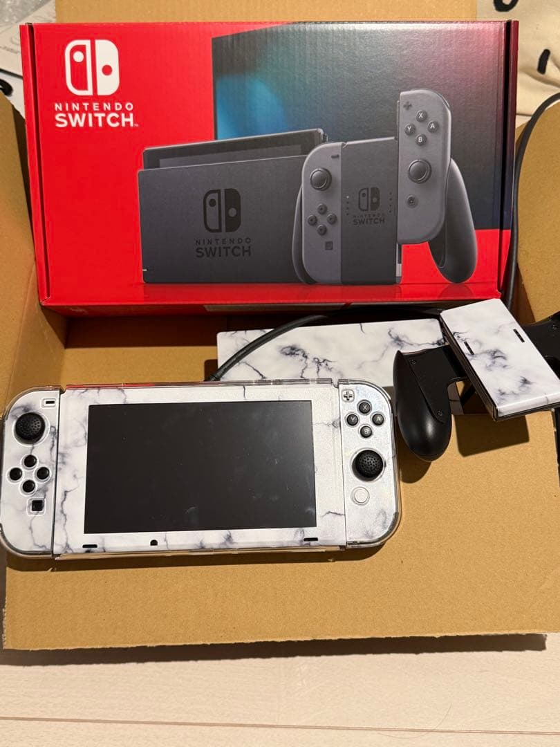 NintendoSwitch 本体 充電器以外あり Nintendo Switch純正ACアダプターは一応USB PD対応だがSwitch以外に