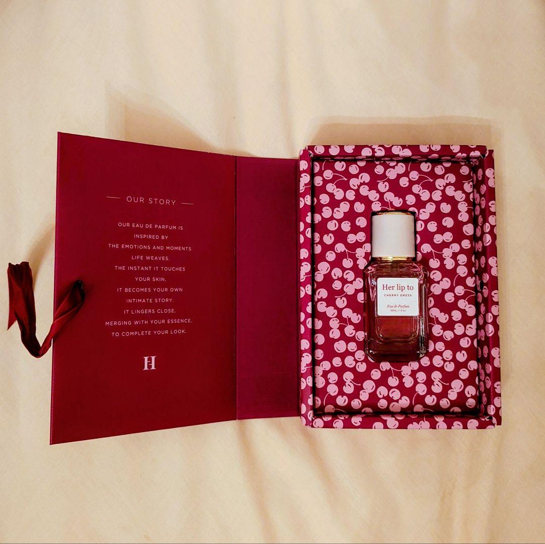 Her lip to CHERRY DRESS オードパルファム