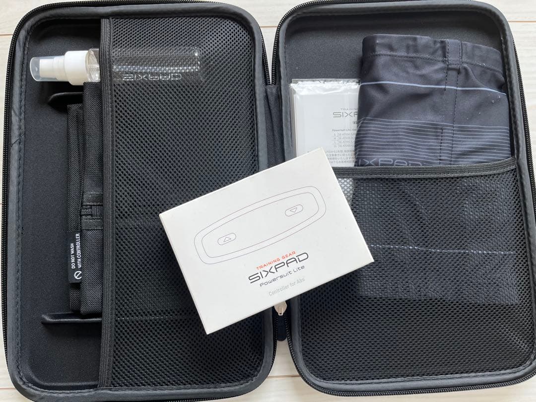 パワースーツライトアブズ　Mサイズ　シックスパッド　SIXPAD