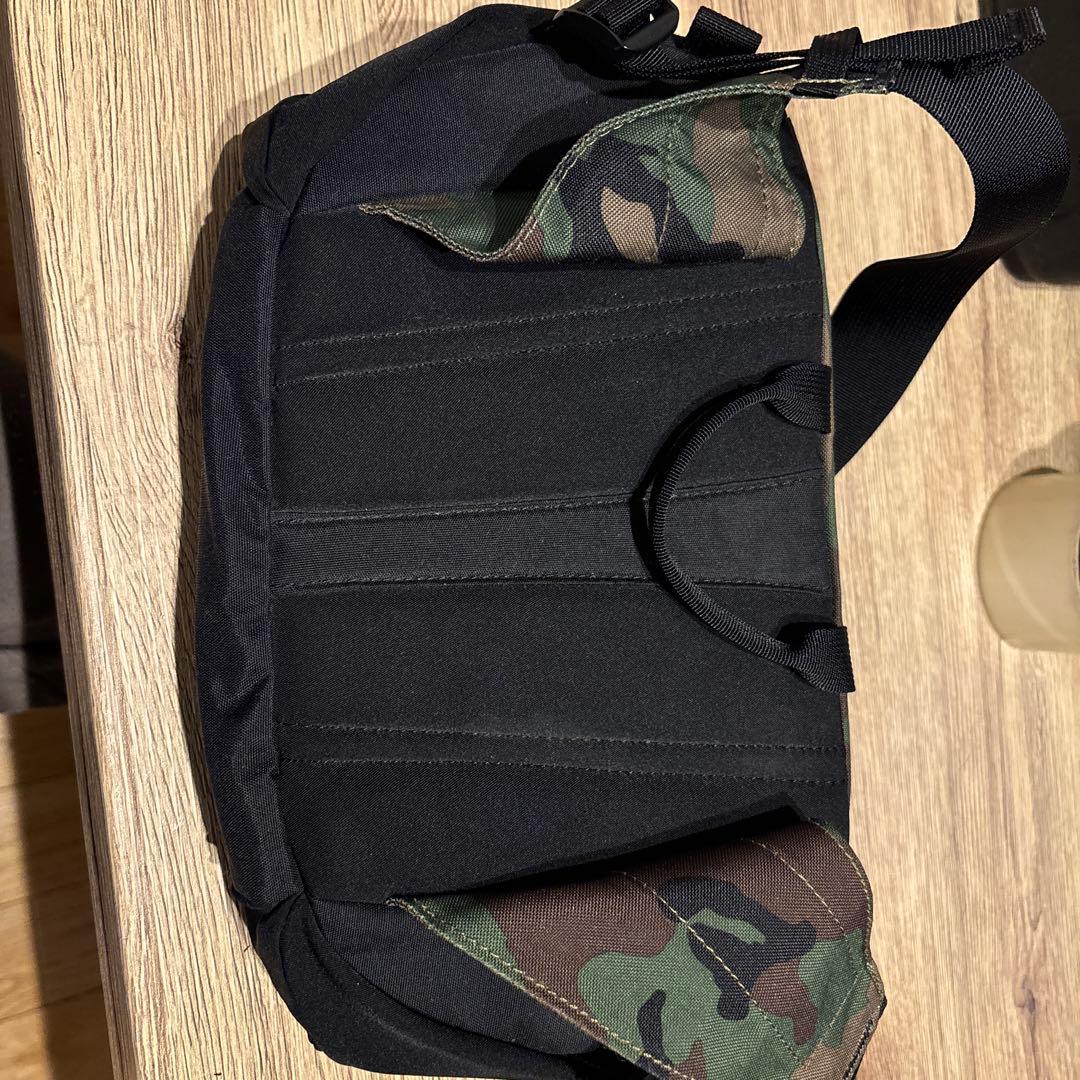 THE NORTH FACE カモフラージュ ボディバッグ - メルカリ