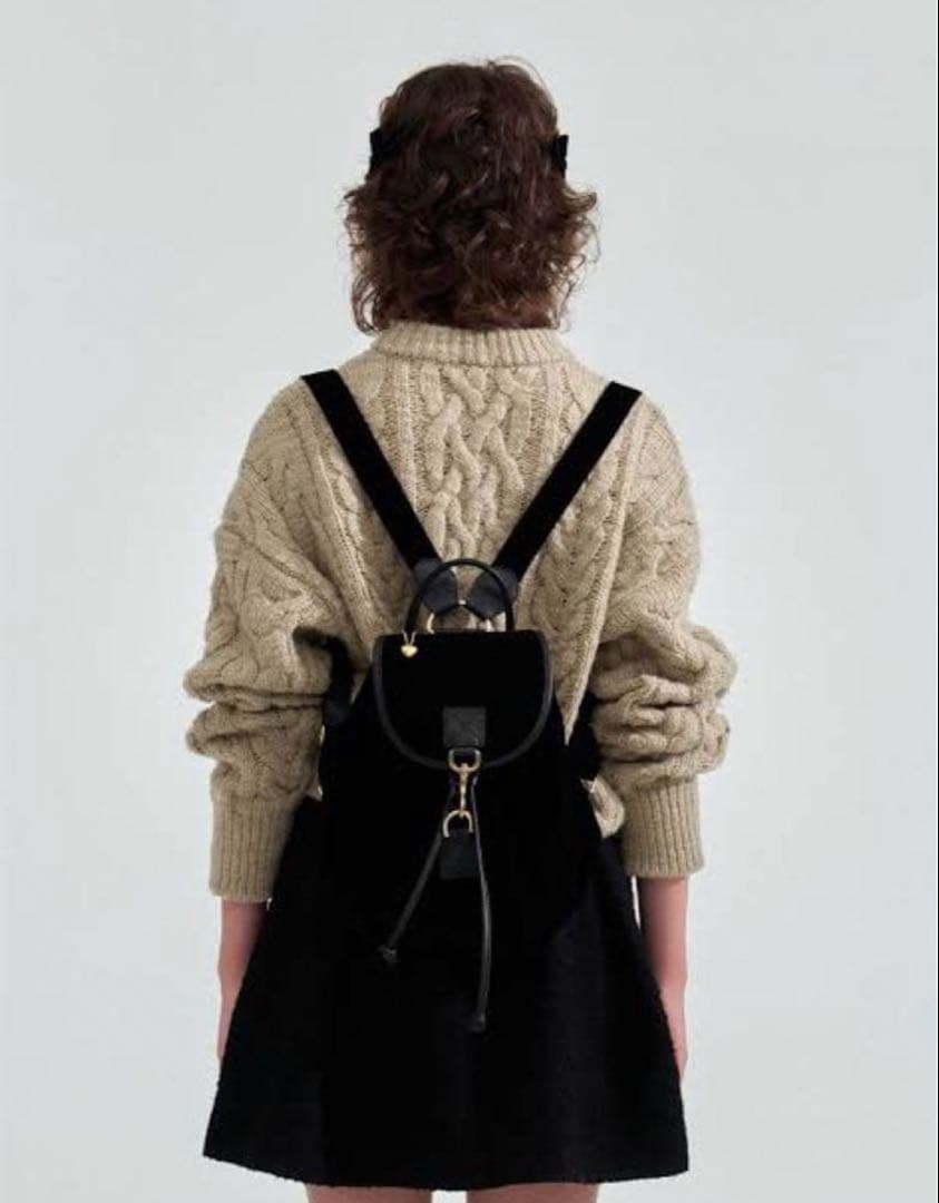 ☆ m(プロフ必読） 様専用☆the barnnet ベロアリュックの通販はau PAY
