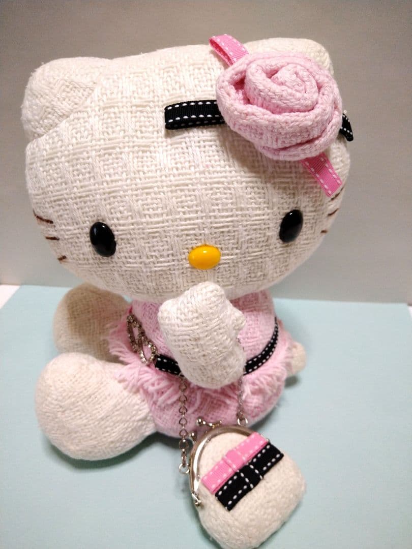 【ぬいぐるみ】平成レトロ QUESTINA ×サンリオ ハローキティ