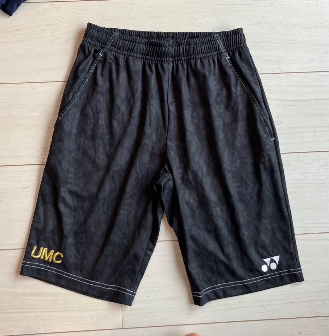 【希少✨美品】YONEXヨネックス ブラックリーフ柄ハーフパンツS 限定