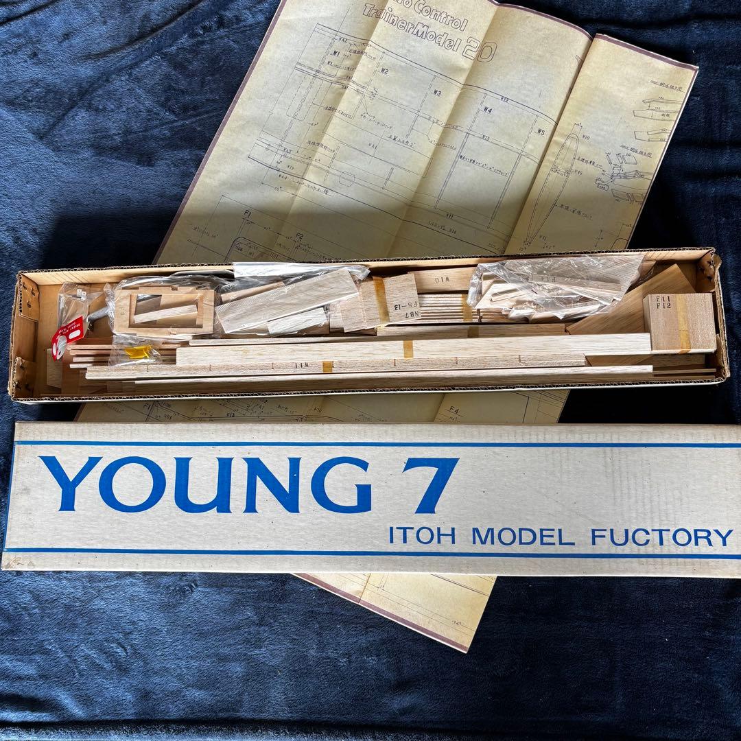 YOUNG 7 航空機模型キット ITOH MODEL FACTORY Amazon.com: Mikro Mir 32-004 1/32 Yokosuka MXY-7 Ohka Plastic