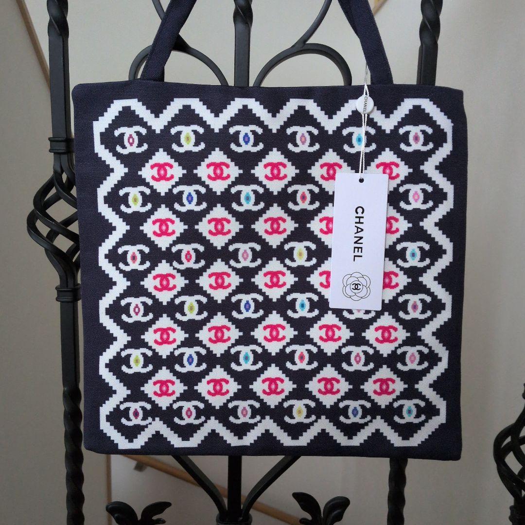 シ*ル様 CHANEL 幾何学模様 トートバッグ 未使用