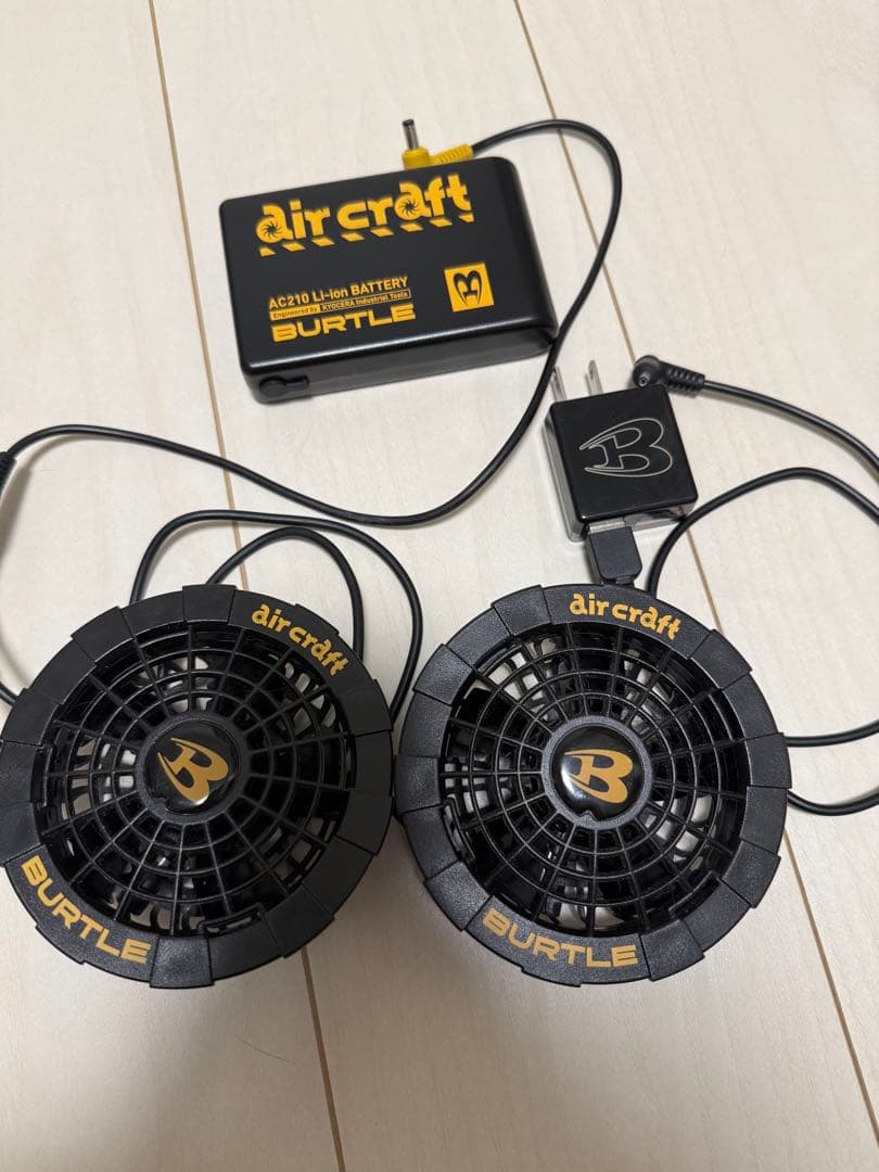 BURTLE バートル 空調服用 ファン バッテリー AC210 ケーブル付き Amazon.co.jp: バートル バッテリー ケーブル 空調 BURTLE エア