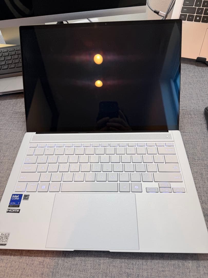 asus zenbook air14 32+1TB ジャンク品