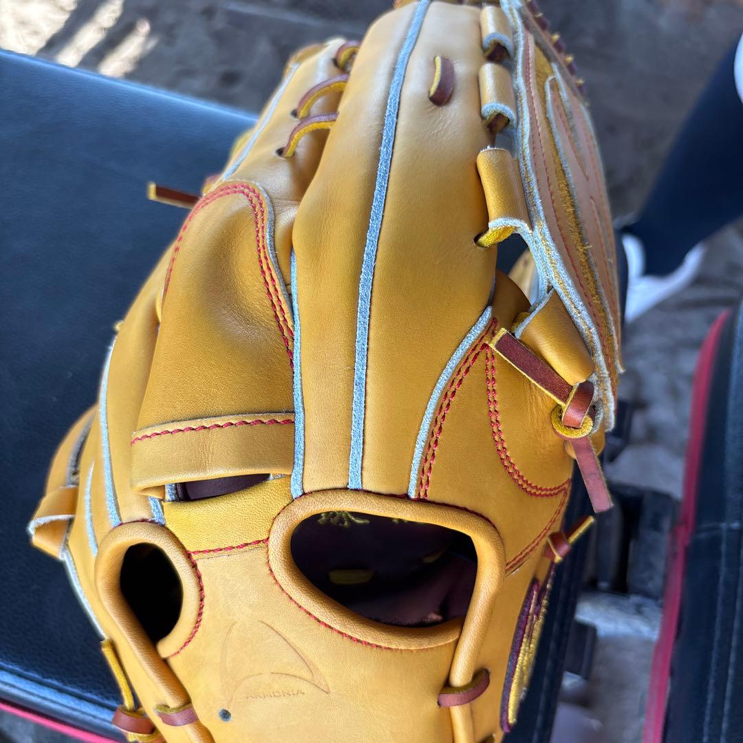 大人用硬式グラブ アイピーセレクト 購入したら画像を送ります。