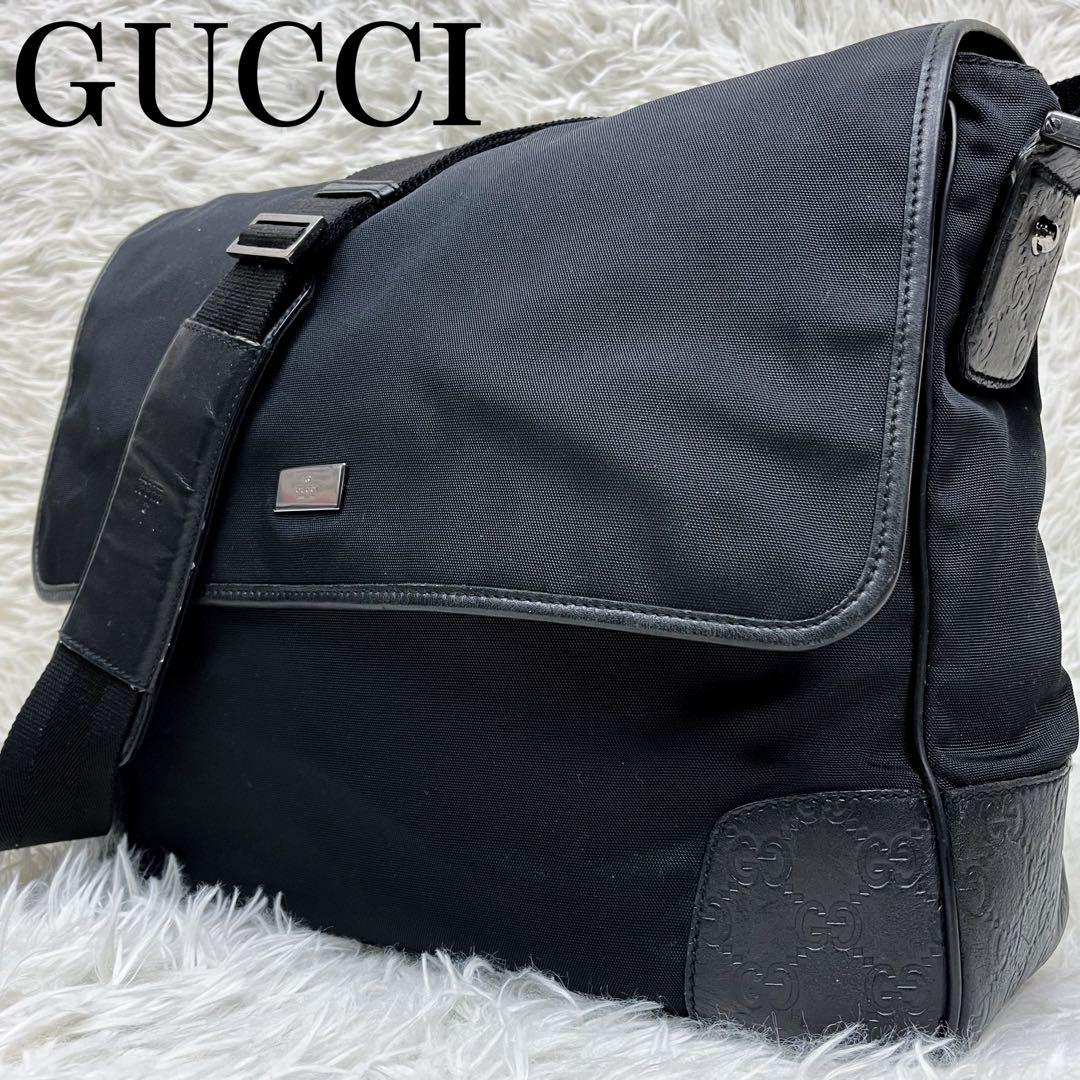 グッチ シマ メッセンジャーバック 大容量 ロゴプレート ショルダーバッグ A4