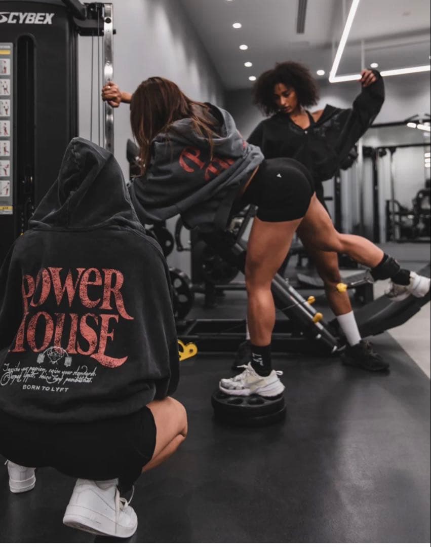 LYFT × Powerhouse Gym パーカー Sサイズ - メルカリ
