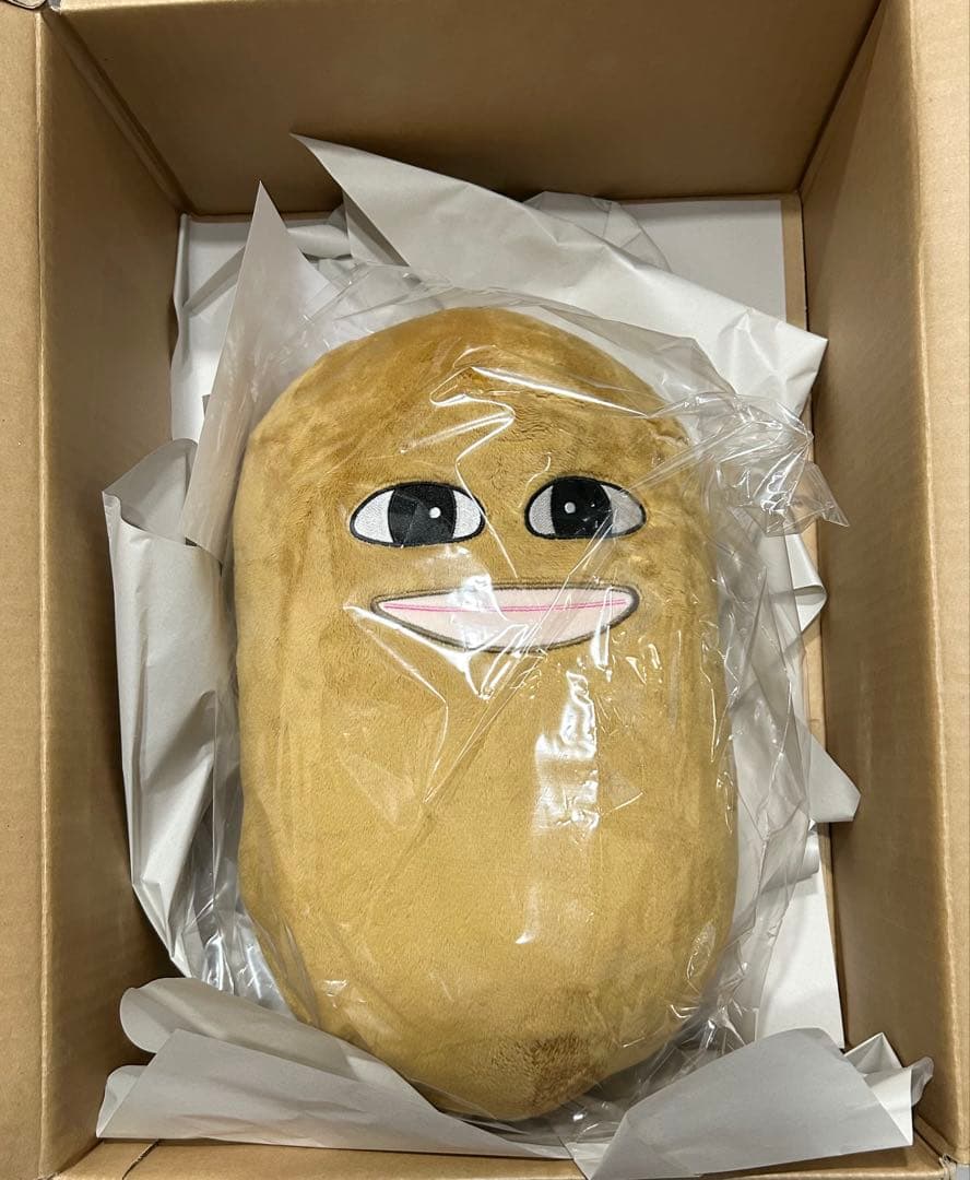 マエスケ　芋　ぬいぐるみ　数量限定品 ポップアップストアでも完売続出だった大人気ゲーム実況者「マエスケ