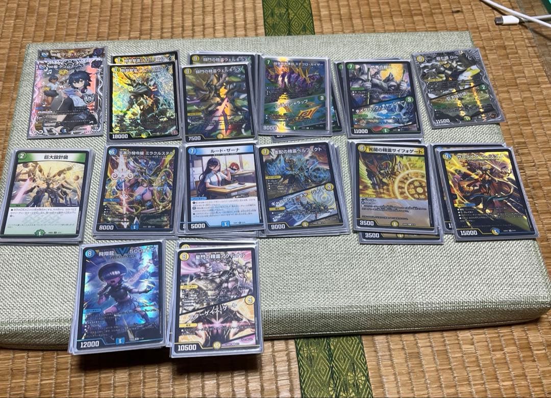 ね*う様 デュエルマスターズ引退品 巨大アルファディオス デッキパーツ 巨大アルファディオスデッキ 40枚 - メルカリ